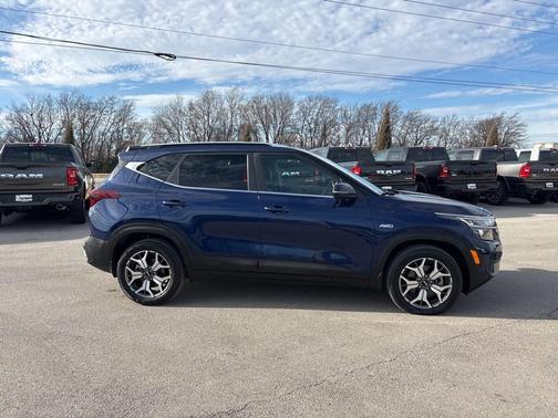 2021 Kia Seltos EX