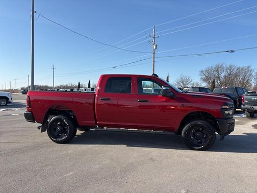 2026 RAM 2500 Tradesman Crew Cab 4x4 6'4' Box
