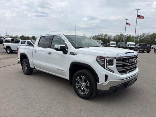 2025 GMC Sierra 1500 SLT