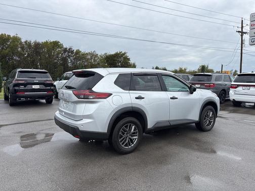 2024 Nissan Rogue S