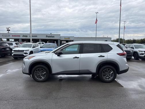 2024 Nissan Rogue S