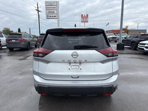 2024 Nissan Rogue S