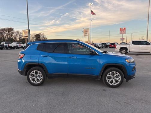 2025 Jeep Compass Latitude