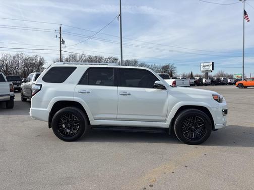 2022 Toyota 4Runner Limited