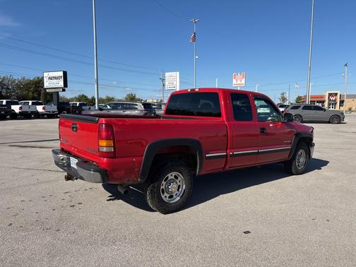 2000 Chevrolet Silverado 2500 LS Extended Cab