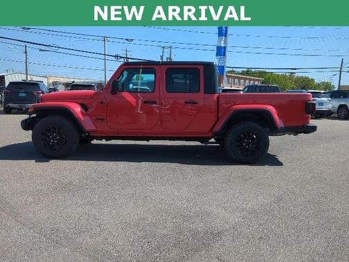 2022 Jeep Gladiator Sport