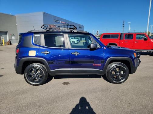 2021 Jeep Renegade Trailhawk