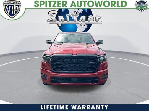 Molten Red Pearlcoat 2026 RAM 1500 Big Horn/Lone Star