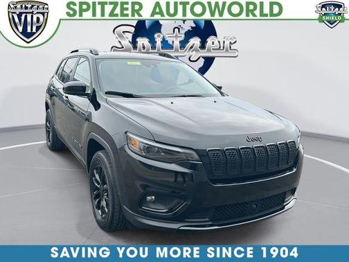 Diamond Black 2023 Jeep Cherokee Altitude Lux