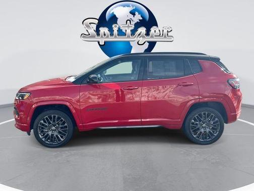 2023 Jeep Compass Altitude