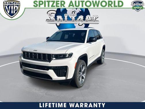 Bright White Clearcoat 2026 Jeep Grand Cherokee Limited