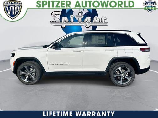 Bright White Clearcoat 2026 Jeep Grand Cherokee Limited