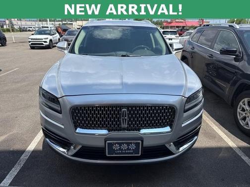 2019 Lincoln Nautilus Select
