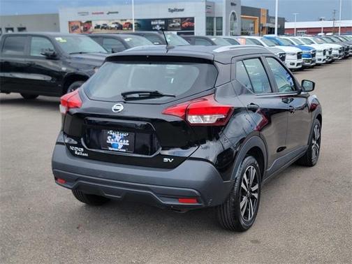 2019 Nissan Kicks SV