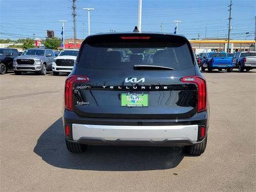 2024 Kia Telluride LX