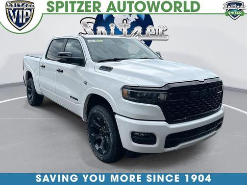 Bright White Clearcoat 2026 RAM 1500 Big Horn/Lone Star