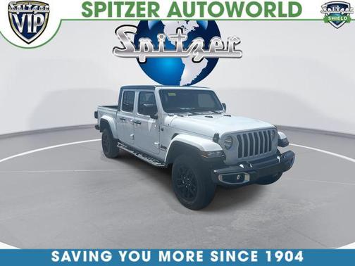 Bright White Clearcoat 2023 Jeep Gladiator Sport