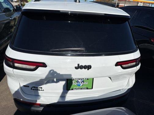 2023 Jeep Grand Cherokee L Laredo