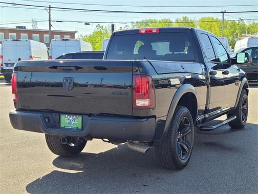 2022 RAM 1500 Classic SLT