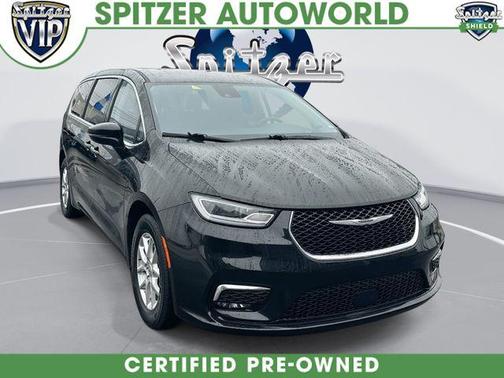 2024 Chrysler Pacifica Touring-L