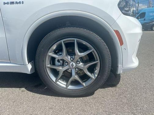 White Knuckle Clearcoat 2026 Dodge Durango GT Plus HEMI V8