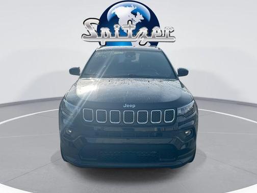 2024 Jeep Compass Latitude Lux