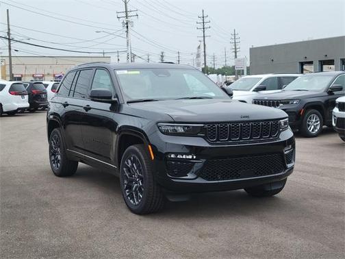 2025 Jeep Grand Cherokee Summit