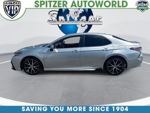 Celestial Silver Metallic 2021 Toyota Camry SE