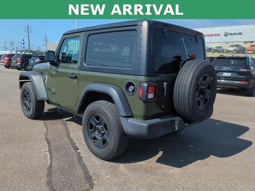 2022 Jeep Wrangler Sport