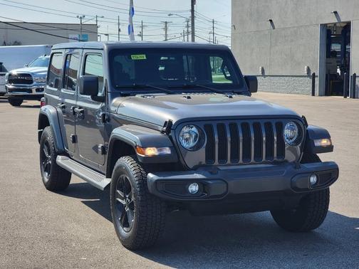 2021 Jeep Wrangler Unlimited Sahara Altitude