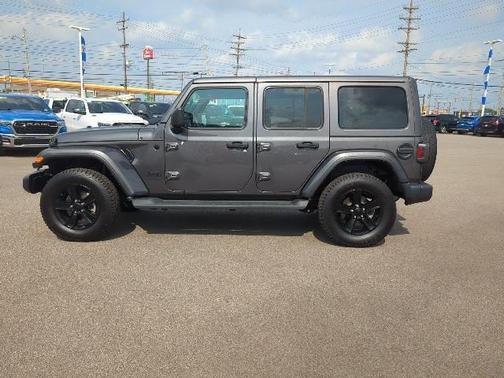 2021 Jeep Wrangler Unlimited Sahara Altitude