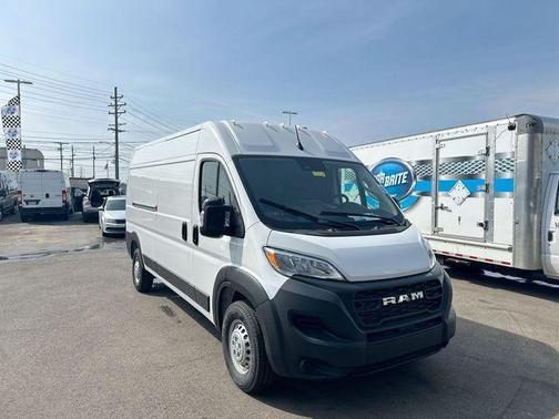 Bright White Clearcoat 2026 RAM ProMaster 2500 High Roof