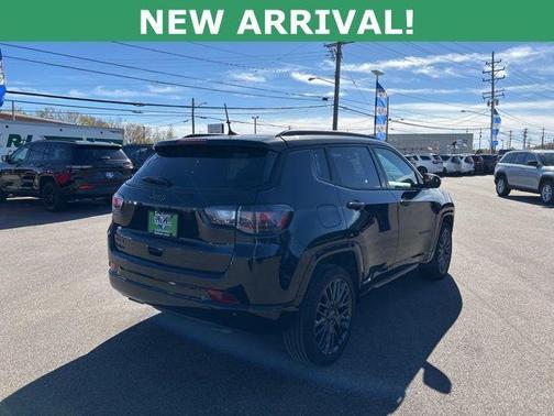 2023 Jeep Compass Altitude