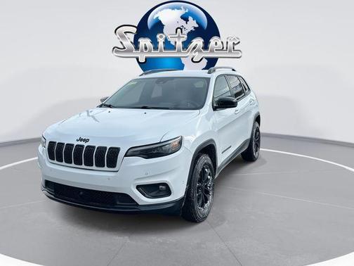 2023 Jeep Cherokee Altitude Lux