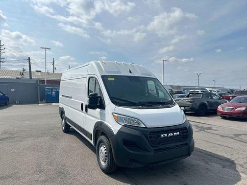 Bright White Clearcoat 2026 RAM ProMaster 2500 High Roof