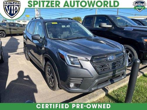 Magnetite Gray Metallic 2024 Subaru Forester Premium