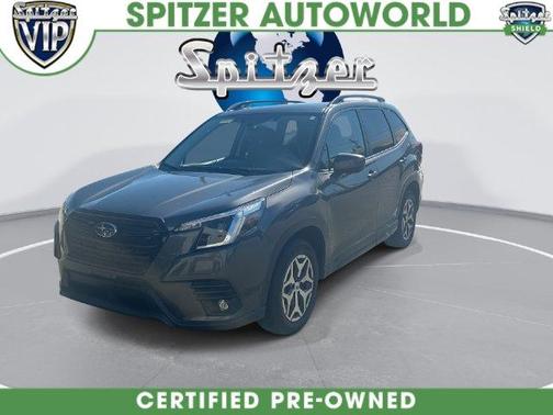 Magnetite Gray Metallic 2024 Subaru Forester Premium