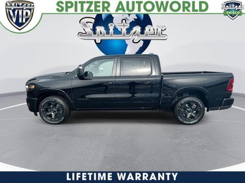 Diamond Black 2026 RAM 1500 Big Horn/Lone Star