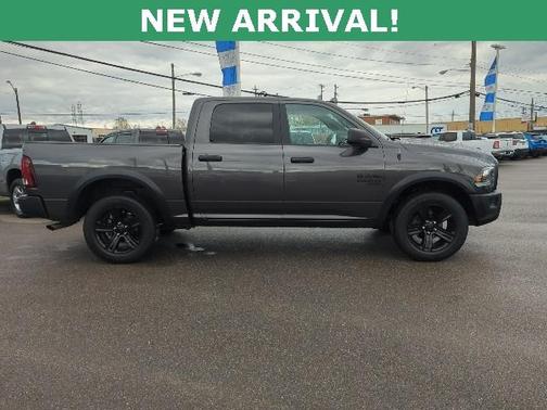 2024 RAM 1500 Classic SLT