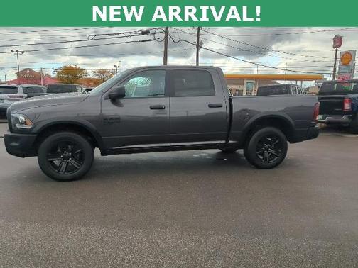 2024 RAM 1500 Classic SLT