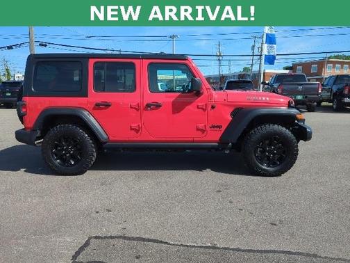 2022 Jeep Wrangler Unlimited Sport