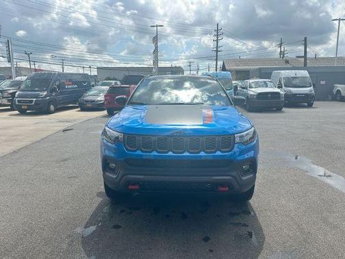 Hydro Blue Pearlcoat 2026 Jeep Compass Trailhawk