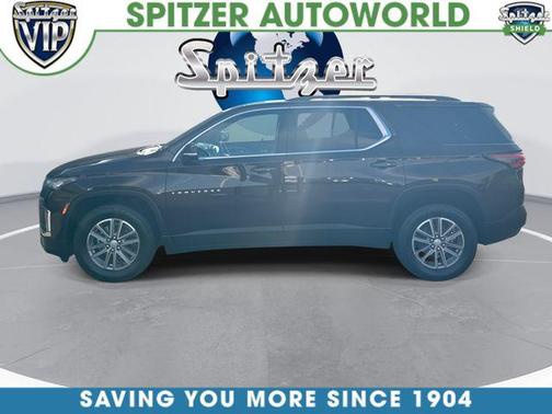 Black Cherry Metallic 2023 Chevrolet Traverse LT Cloth