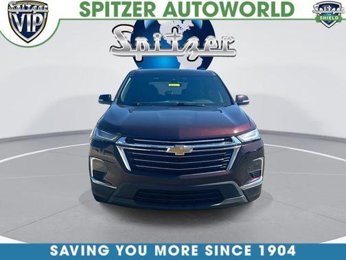 Black Cherry Metallic 2023 Chevrolet Traverse LT Cloth