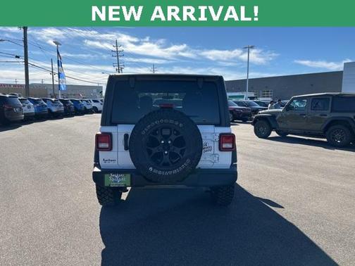 2023 Jeep Wrangler Sport