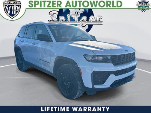 2026 Jeep Grand Cherokee Laredo