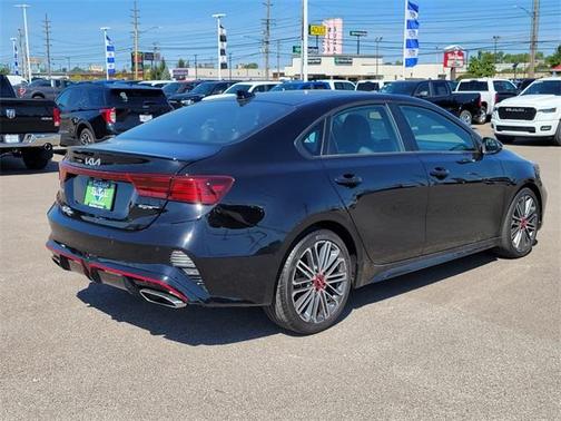 2022 Kia Forte GT