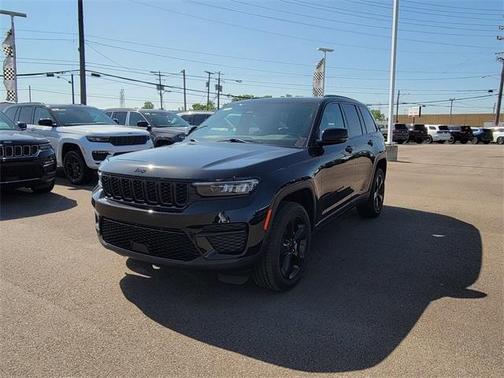 2023 Jeep Grand Cherokee Altitude
