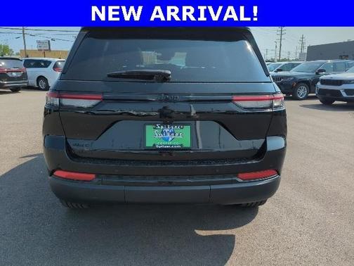 2023 Jeep Grand Cherokee Altitude