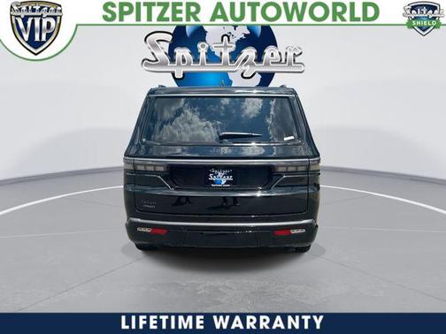 Gloss Black 2026 Jeep Grand Wagoneer Limited Reserve